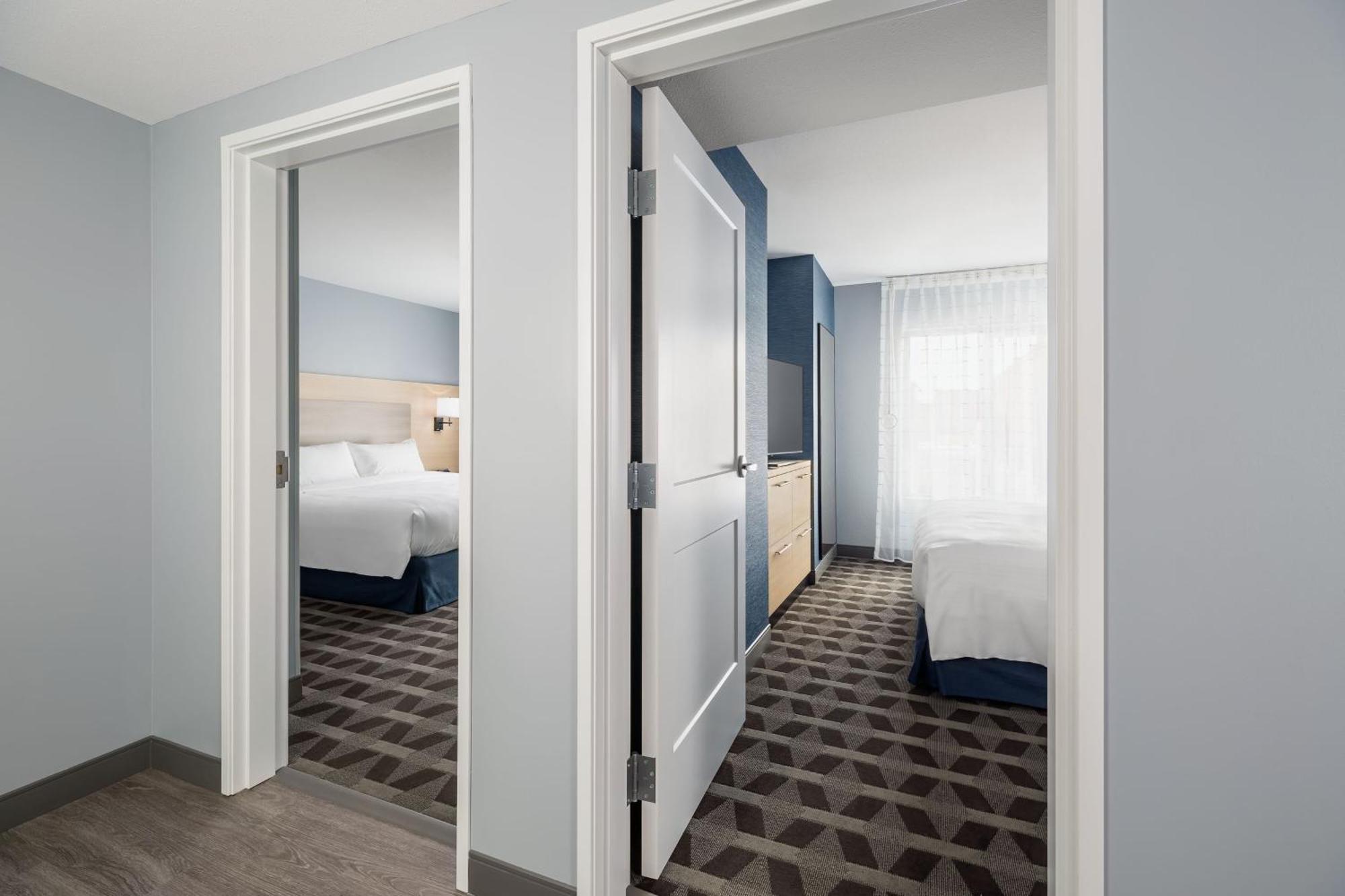Towneplace Suites By Marriott Rochester Mayo Clinic Area Екстериор снимка
