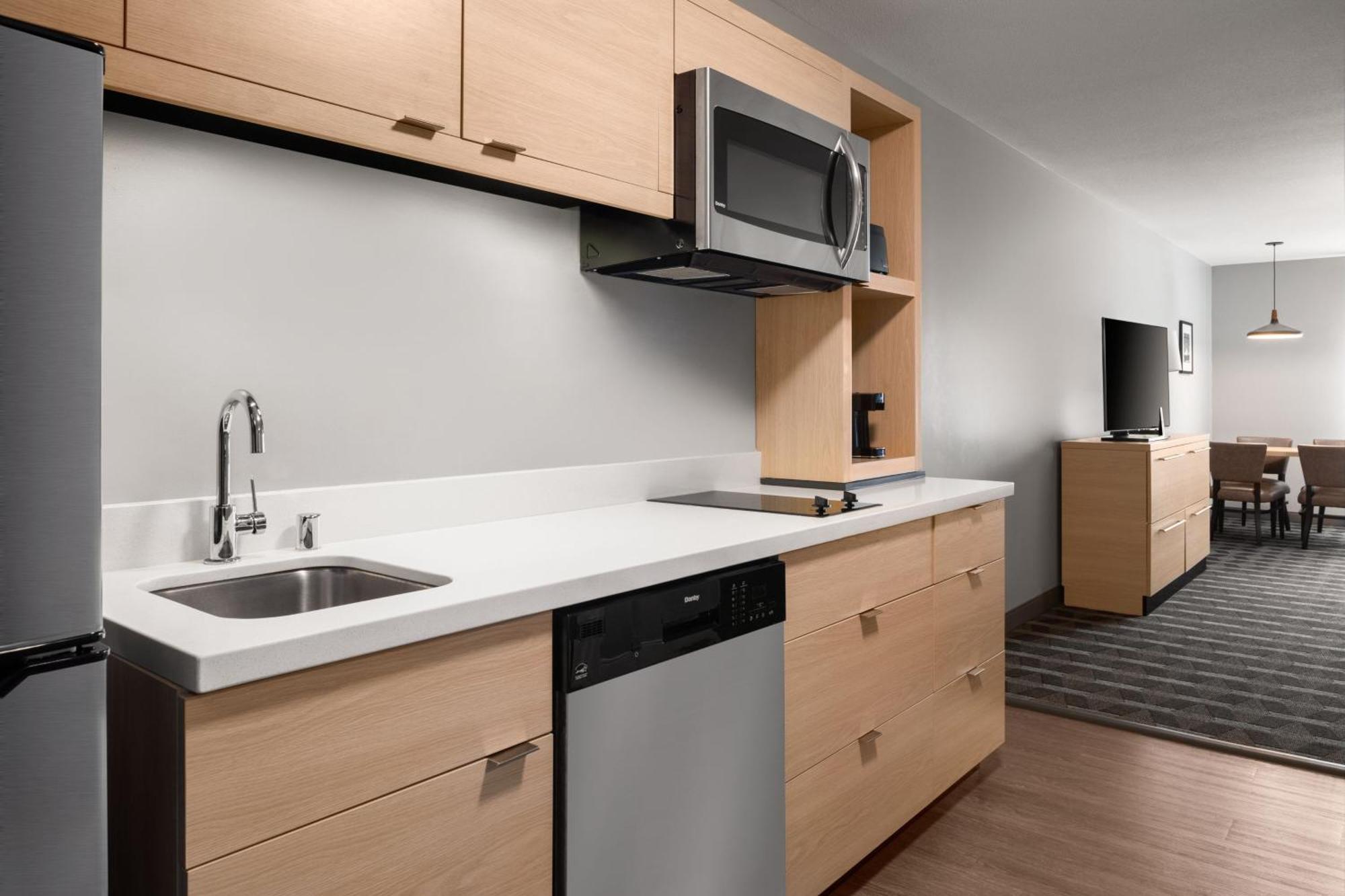 Towneplace Suites By Marriott Rochester Mayo Clinic Area Екстериор снимка